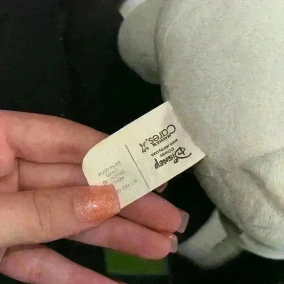 Disney medium-size Dumbo plush - Picture 6 of 6